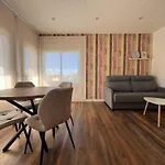 Elegante En - Aire Acondicionado - Terraza Privada - Es-258-188 *