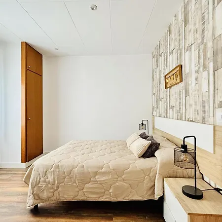 Elegante En - Aire Acondicionado - Terraza Privada - Es-258-188 * روساس