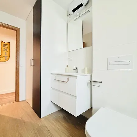 Elegante En - Aire Acondicionado - Terraza Privada - Es-258-188