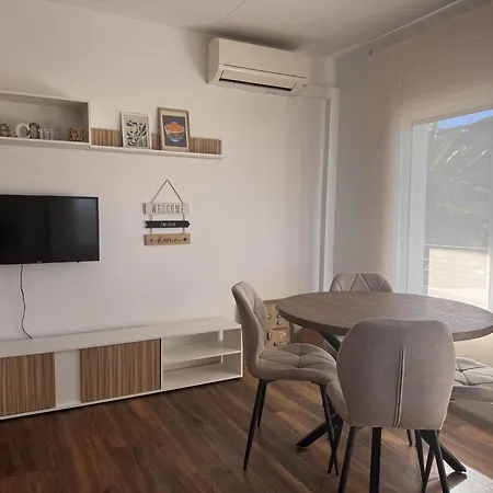 Elegante En - Aire Acondicionado - Terraza Privada - Es-258-188 * روساس